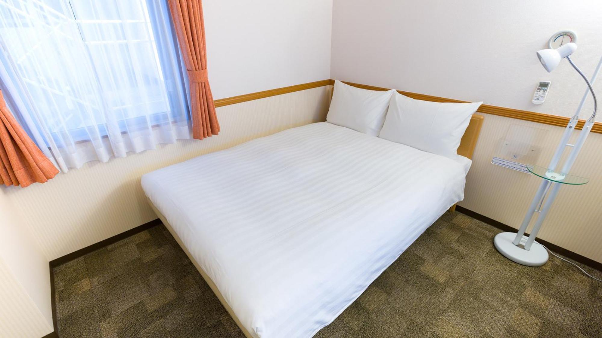 Toyoko Inn Okinawa Naha Asahibashi Ekimae Habitación foto